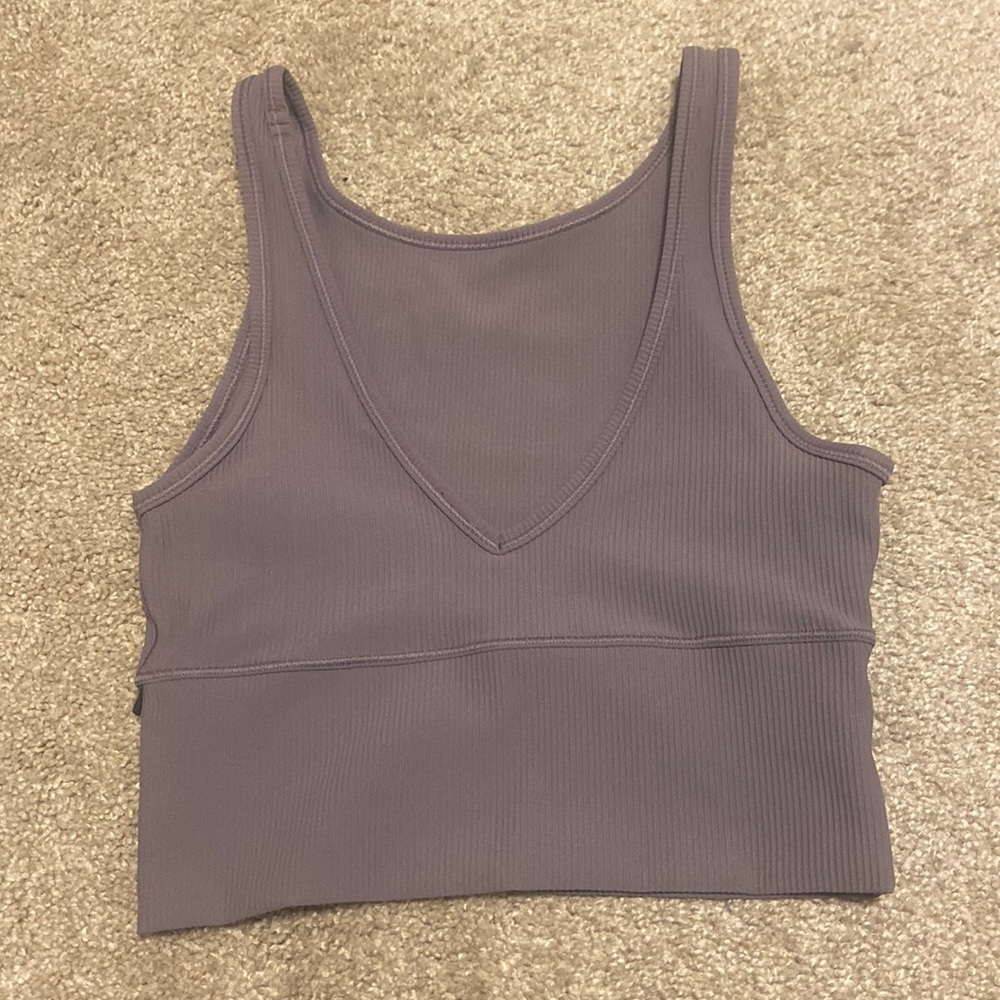 Lululemon cropped top